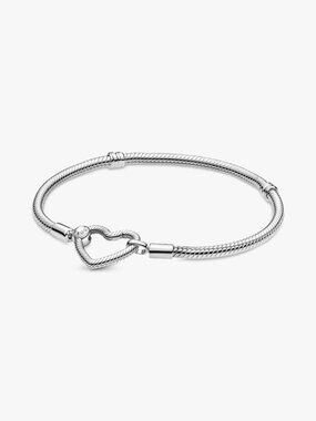 Pandora Moments Heart Closure Snake Chain Bracelet